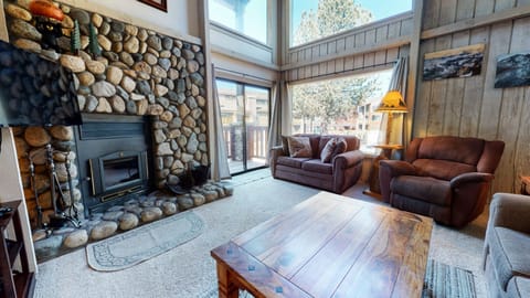 Condo, 2 Bedrooms | Living room | TV, fireplace