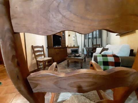 TV