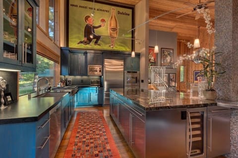 Breathtaking kitchen!