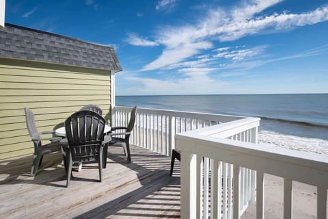 Oceanfront Sun Deck Kure Beach Rental