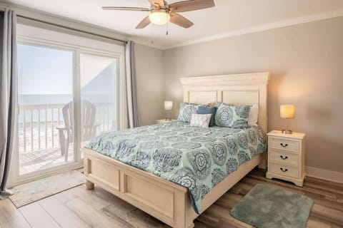 Primary Bedroom Suite With Oceanfront Deck