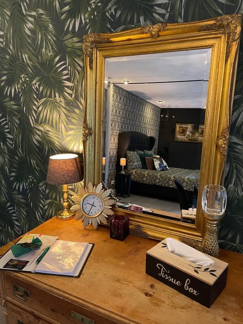 Deluxe Suite | Free WiFi, bed sheets, wheelchair access