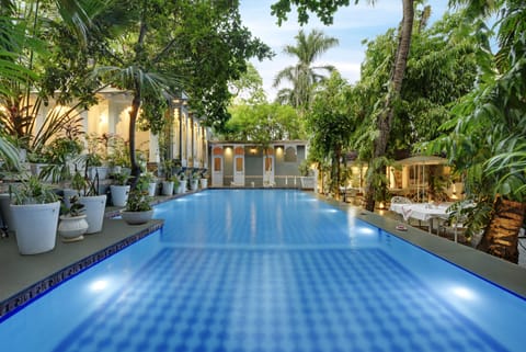 Outdoor pool, open 10:30 AM to 7:00 PM, pool umbrellas, sun loungers