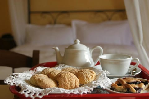 Room service - dining