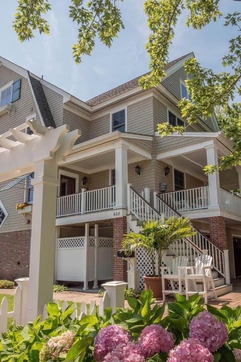 The Corner Beach House!