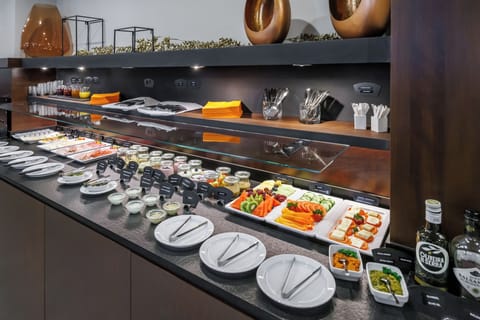 Daily buffet breakfast for a fee