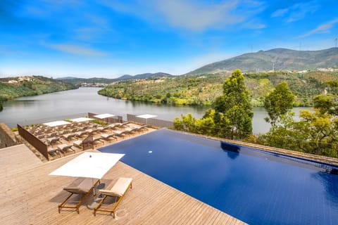 Indoor pool, seasonal outdoor pool, sun loungers