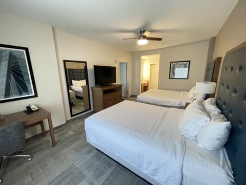 Desk, iron/ironing board, free WiFi, bed sheets