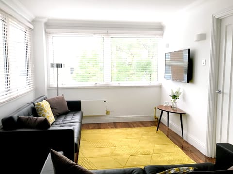 Your spacious and stylish modern central home in the heart of Fitzrovia 