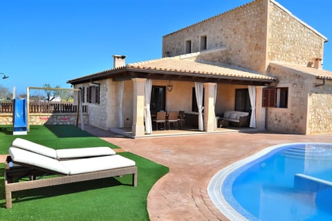 Beautiful finca with pool. Majorca