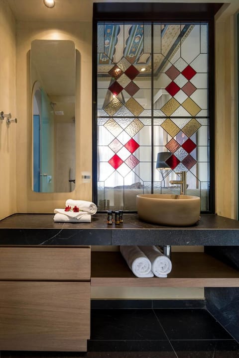 Shower, free toiletries, hair dryer, bathrobes