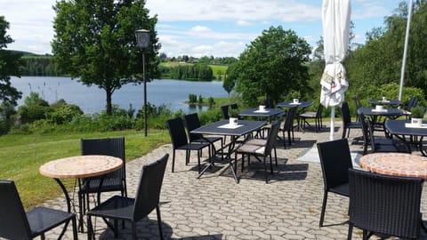 Sundeck