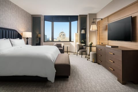 Premium bedding, pillowtop beds, in-room safe, desk