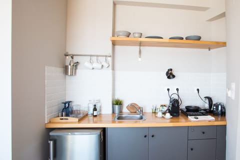 Panoramic Suite, 1 Double Bed, Non Smoking | Private kitchenette | Mini-fridge, electric kettle, paper towels