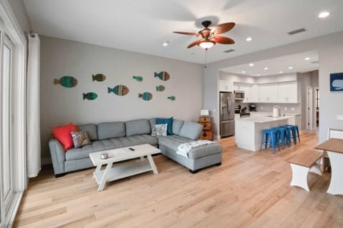 Family room area to relax with a good book or a game!