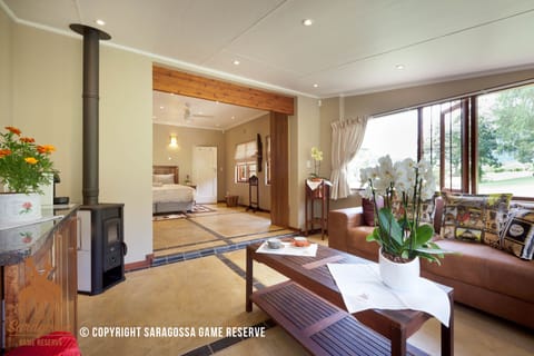 Wydah Suite | Minibar