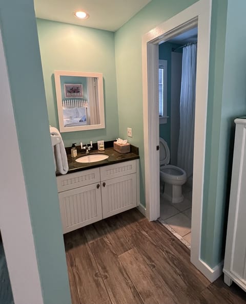 Marquesa Room | Individually decorated, individually furnished, desk, free WiFi