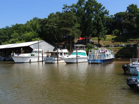 The Cookie B. at rest in a beautiful oxbow of the historic James River