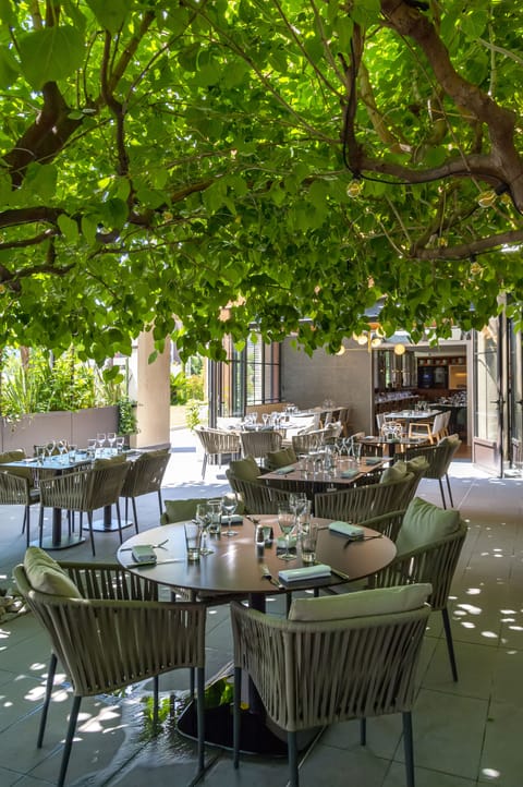 Lunch, dinner served; French cuisine, alfresco dining 