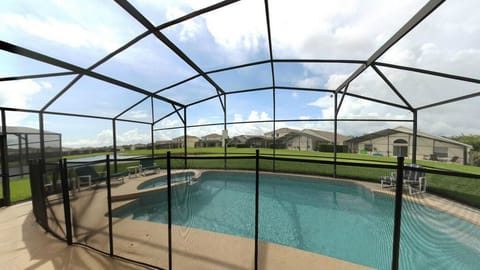 South facing pool and water view (available pool heat upon request)