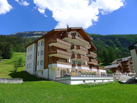 Property, House, Natural Landscape, Mountain Range, Mountain, Building, Estate, Architecture, Alps, Real Estate