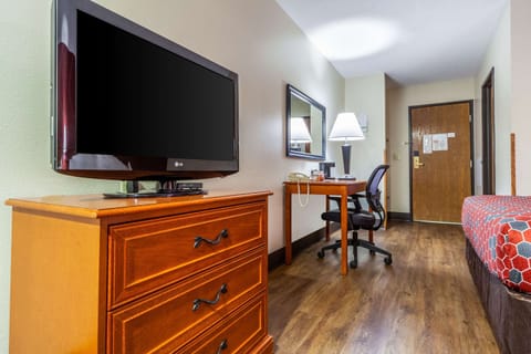 Standard Room, 2 Queen Beds, Non Smoking | Desk, blackout drapes, iron/ironing board, rollaway beds