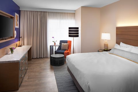 Premium bedding, pillowtop beds, desk, laptop workspace