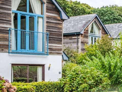 House, Property, Home, Building, Real Estate, Residential Area, Cottage, Farmhouse, Architecture, Rural Area