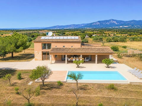 Estate, Home, Swimming Pool, Hacienda, Farmhouse, Resort, Villa, Eco Hotel, Courtyard, Mansion