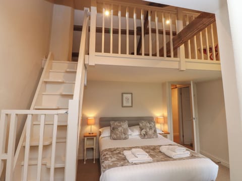 Cottage | 2 bedrooms, individually decorated, individually furnished, free WiFi