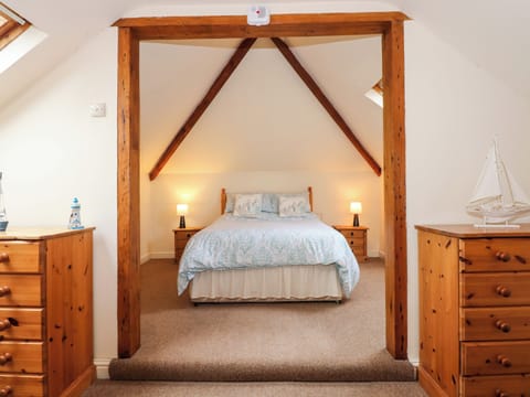 Cottage | 3 bedrooms, individually decorated, individually furnished, free WiFi