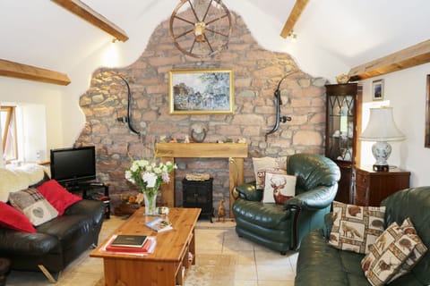 Cottage | Living room | TV