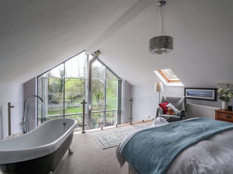 Cottage | 1 bedroom, individually decorated, individually furnished, free WiFi