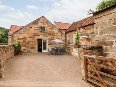 Cottage | Property grounds
