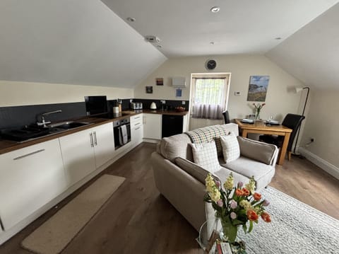 Cottage | Living area | TV, DVD player