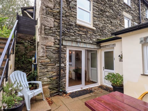 Cottage | Interior