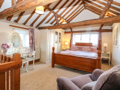 Cottage | 1 bedroom, individually decorated, individually furnished, free WiFi