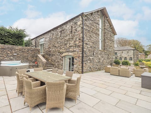 Cottage | Outdoor dining