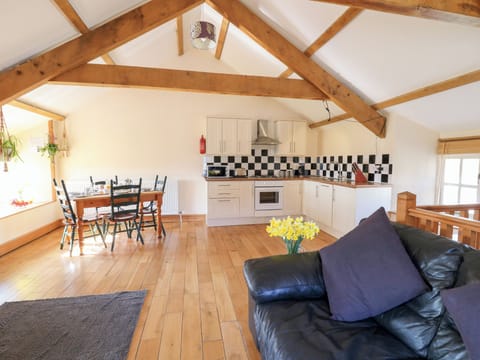 Cottage | Living area