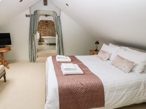 Cottage | 4 bedrooms, individually decorated, individually furnished, free WiFi
