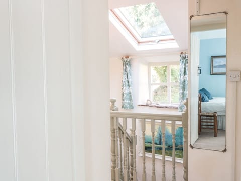 Cottage | 4 bedrooms, individually decorated, individually furnished, free WiFi