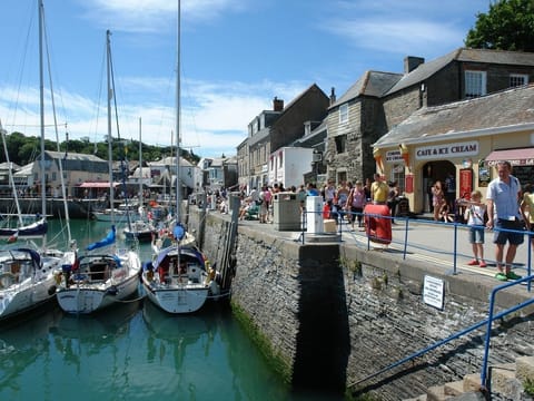 Cottage | Marina