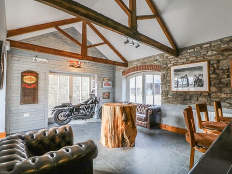 Cottage | Living room | TV, DVD player
