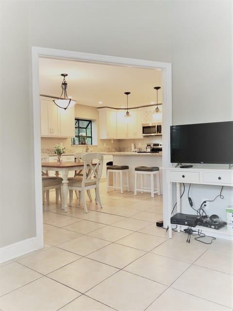 Another shot showing the open floor plan 