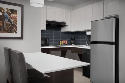 In-room safe, desk, laptop workspace, iron/ironing board