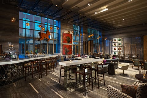 Garden views, serves lunch, dinner, and happy hour