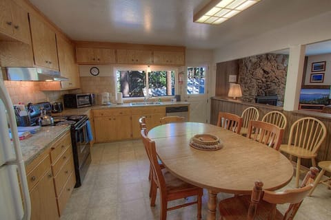 Professionally managed by Lake Tahoe Accommodations