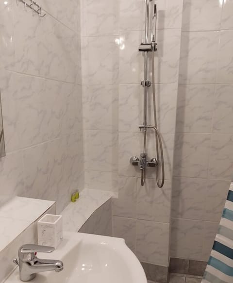 Double Room (Art Room No2) | Bathroom shower