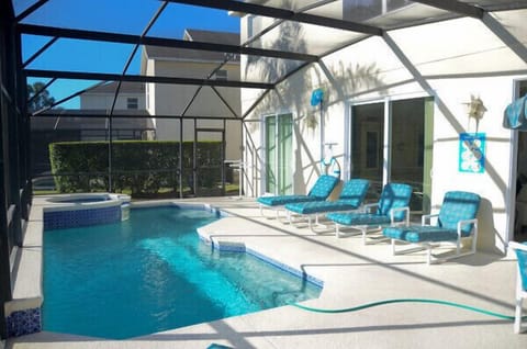 South Facing Lake Front Pool / SPA