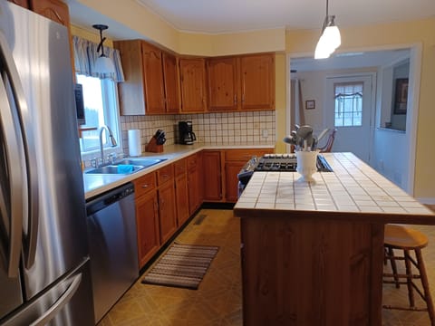 large fully stocked kitchen 